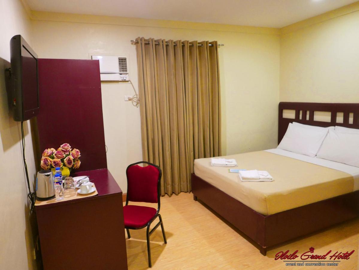 Iloilo Grand Hotel Экстерьер фото