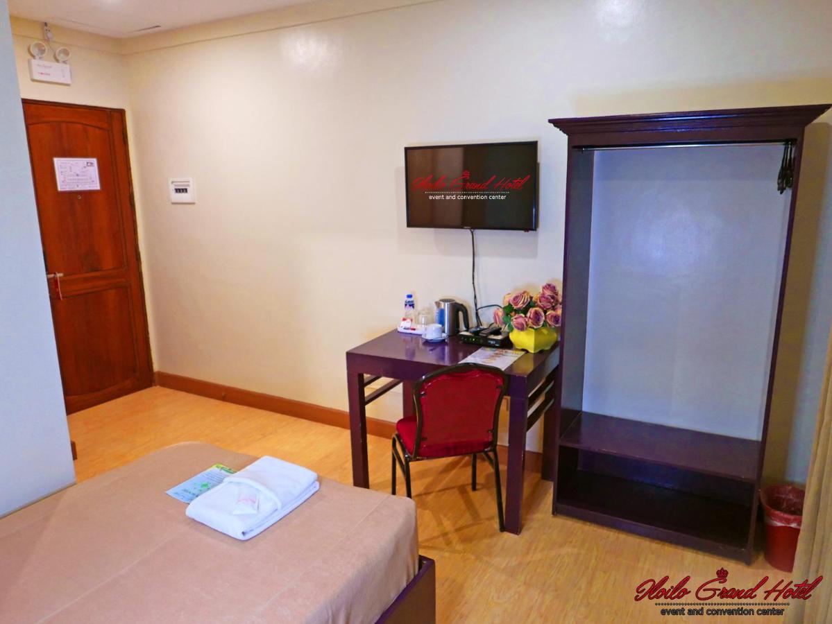 Iloilo Grand Hotel Экстерьер фото